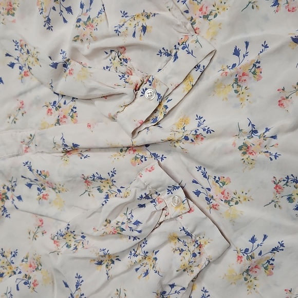 Floral Women's Top - Picture 6 of 12